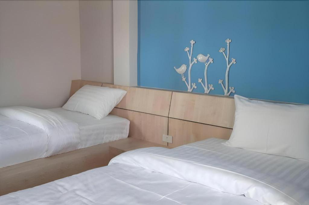 Hotel Le Lerts Living Хон Каен Экстерьер фото